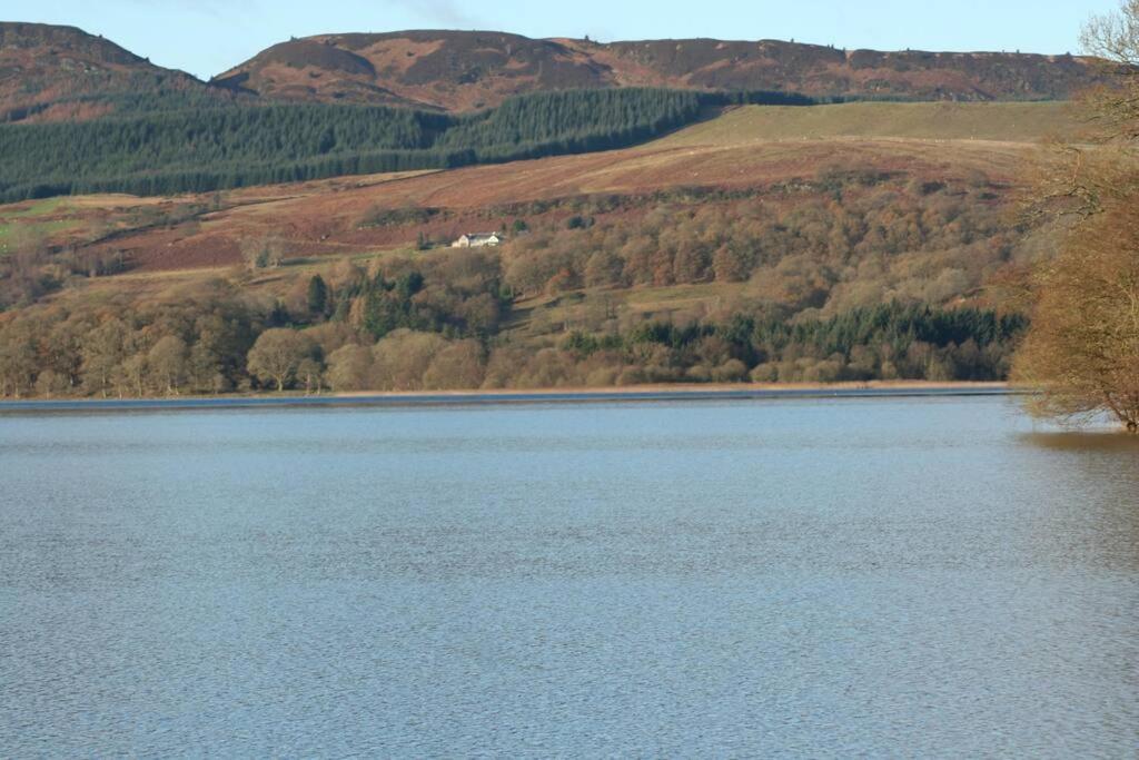The Mews - A Cottage With A Spectacular Lake View Port Of Menteith Екстериор снимка