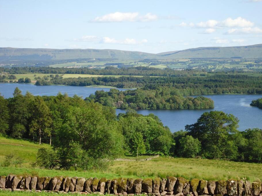 The Mews - A Cottage With A Spectacular Lake View Port Of Menteith Екстериор снимка