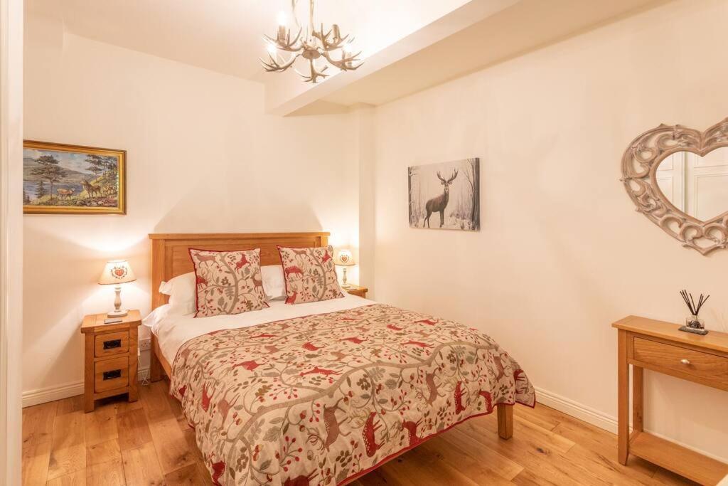 The Mews - A Cottage With A Spectacular Lake View Port Of Menteith Екстериор снимка